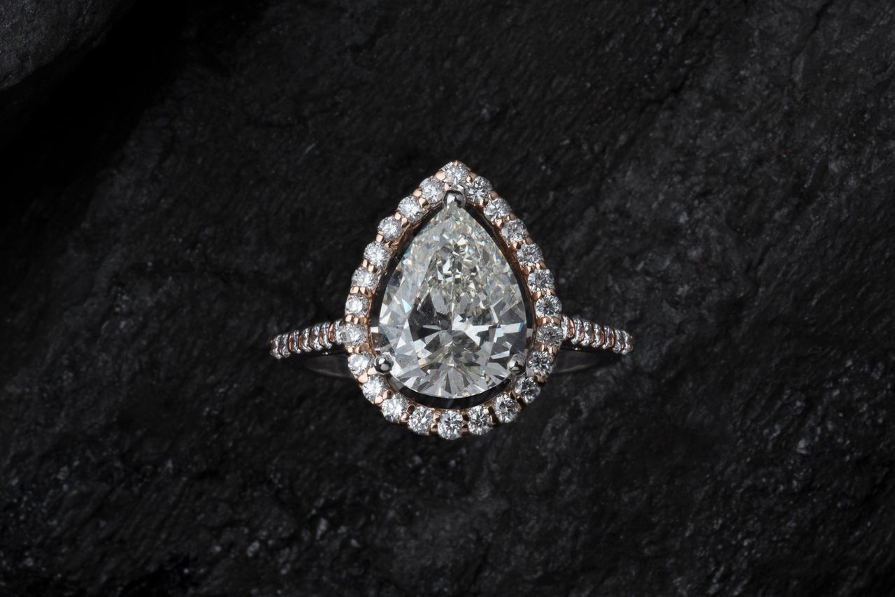 Assurance diamant et pierres précieuses